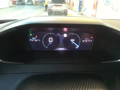 PEUGEOT 2008 ALLURE 1.2 PURETECH 100 CV BVM6