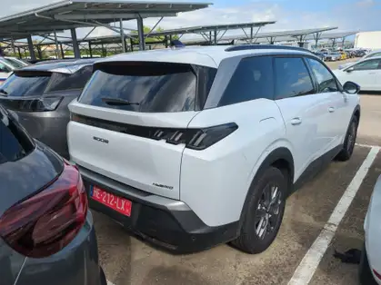 PEUGEOT 5008 ALLURE Hybrid 145 CV e-DCS6 