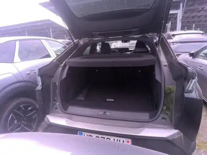 PEUGEOT 3008 ALLURE Hybrid 145 CV e-DCS6 