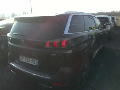 PEUGEOT 5008 GT 1.2 HYBRID 136 CV E-DCS6