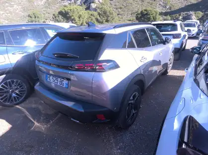 PEUGEOT 2008 ALLURE Hybrid 145 CV e-DCS6 