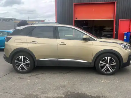 PEUGEOT 3008 ALLURE 1.5 BLUEHDI 130 CV BVM6