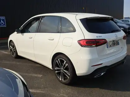 MERCEDES CLASSE B 180 7G-DCT Progressive Line Edition