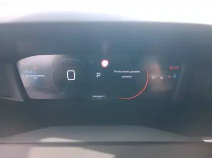 PEUGEOT 2008 ALLURE 1.2 PURETECH 130 CV EAT8