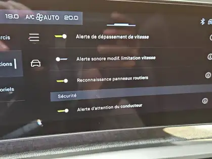 PEUGEOT 5008 GT 1.2 HYBRID 136 CV E-DCS6
