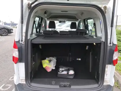 FORD TOURNEO COURIER 1.5 TDCI 100 BV6 S&S Ambiente