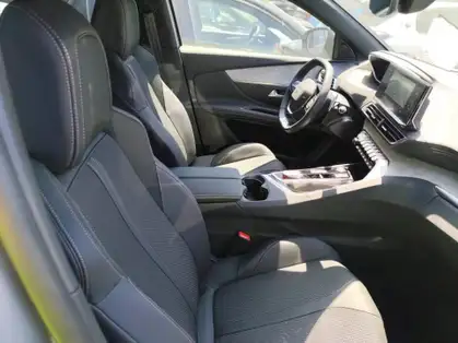 PEUGEOT 3008 GT HYBRID 225 CV E-EAT8