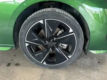 PEUGEOT 308 54 kWh 156ch First Edition