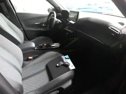 PEUGEOT 2008 ALLURE Hybrid 145 CV e-DCS6 