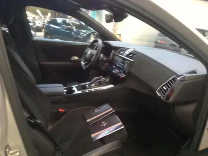 DS DS 7 PERFORMANCE LINE + Hybride Rechargeable E-Tense 225 CV EAT8 