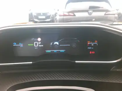 PEUGEOT 508 SW Hybrid 225 e-EAT8 Allure TO + CUIR