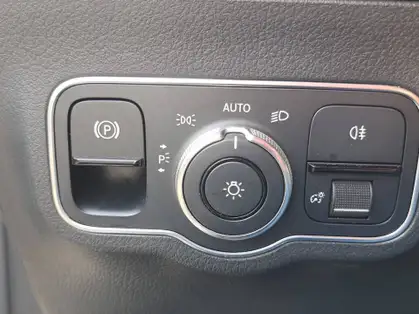 MERCEDES CLASSE B 180 7G-DCT Progressive Line Edition