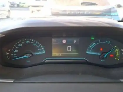 PEUGEOT 208 Hybrid 110 ch e-DCS6 Style