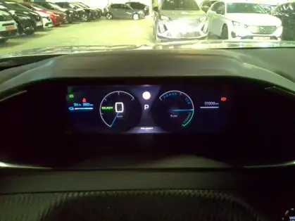 PEUGEOT 2008 54 kWh 156 ch Allure