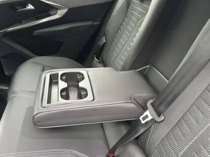 PEUGEOT 3008 GT Hybrid 145 e-DCS6