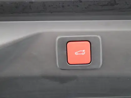 PEUGEOT 3008 GT Hybrid 145 e-DCS6