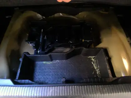 PEUGEOT 2008 ALLURE Hybrid 145 CV e-DCS6 