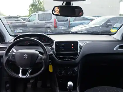 PEUGEOT 2008 BlueHDi 100ch BVM6 Style