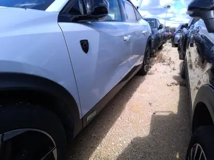 PEUGEOT 408 GT HYBRID 136 CV e-DCS6