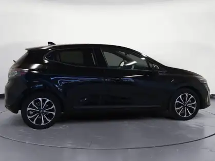 RENAULT CLIO V TECHNO E-Tech full hybrid 145 CV GSR2 