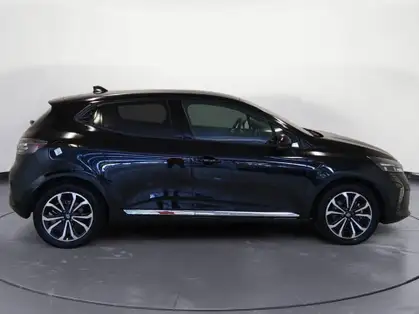 RENAULT CLIO V TECHNO E-Tech full hybrid 145 CV GSR2 