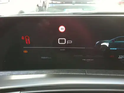 PEUGEOT 3008 ALLURE HYBRIDE 136 CV e-DCS6