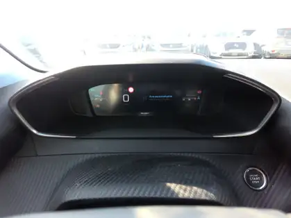 PEUGEOT 208 ALLURE ESS 100 CV BVM6