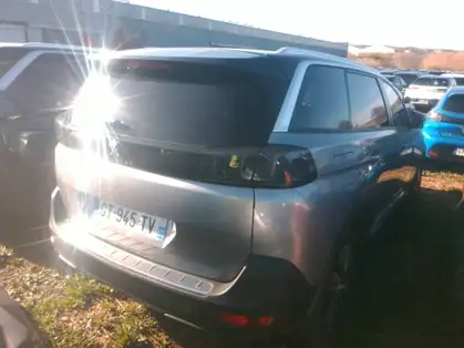 PEUGEOT 5008 ALLURE PACK HYBRIDE 136 CV E-DCS6