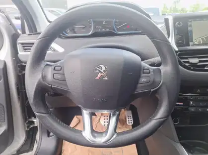 PEUGEOT 208 FELINE 1.6 VTi 120 CV BVA4