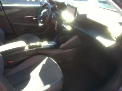 PEUGEOT 208 ALLURE HYBRID 100 CV E-DCS6