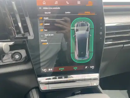 RENAULT AUSTRAL TECHNO E-Tech full hybrid 200 CV 