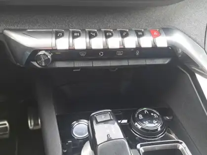 PEUGEOT 3008 CROSSWAY 1.2 Puretech 130 CV EAT6