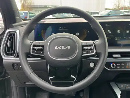 KIA SORENTO ACTIVE 1.6 T-GDi 253 CV Hybride Rechargeable BVA6 4x4 7 PLACES