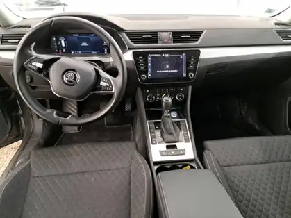 SKODA SUPERB COMBI BUSINESS 2.0 TDI 150 CV DSG7
