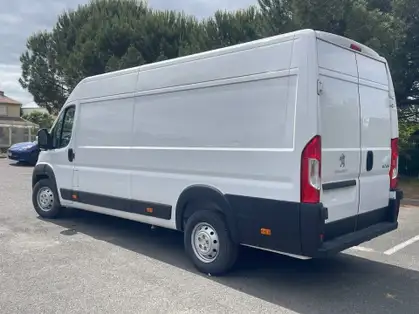 PEUGEOT BOXER FOURGON 3.5 T L4H2 MAXI BLUEHDI 140 CV BVM6
