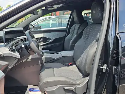 PEUGEOT 5008 GT 1.2 HYBRID 136 CV E-DCS6