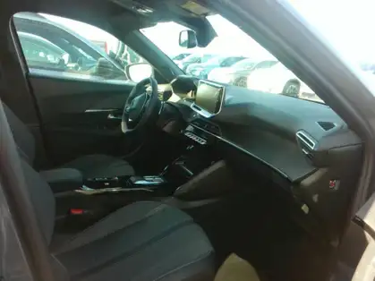 PEUGEOT 2008 ALLURE Hybrid 145 CV e-DCS6 