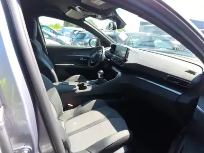 PEUGEOT 3008 ALLURE PACK 1.2 PURETECH 130 CV BVM6
