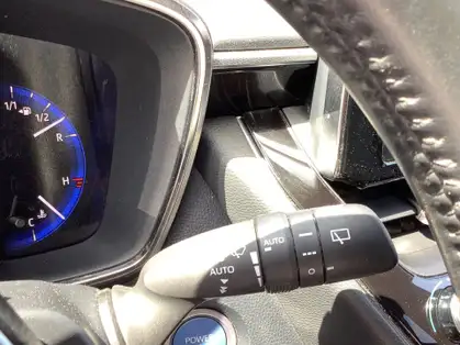 TOYOTA COROLLA TOURING SPORTS HYBRIDE MY20 184h Design