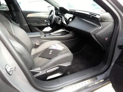 PEUGEOT 408 GT HYBRID 136 CV e-DCS6