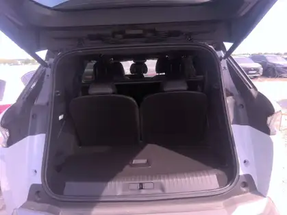 PEUGEOT 5008 GT Hybrid 145 CV e-DCS6 
