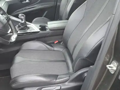 PEUGEOT 3008 3008 GT LINE 1.2 PURETECH 130 CV BVM6