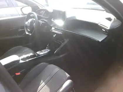 PEUGEOT 208 GT Hybrid 110 CV e-DCS6