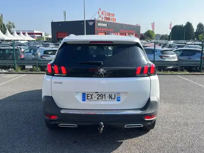 PEUGEOT 5008 ALLURE 1.5 BLUEHDI 130 CV EAT8