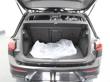 VOLKSWAGEN GOLF 1.5 eTSI EVO2 150 DSG7 R-Line Limited