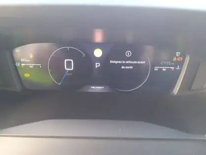 PEUGEOT 2008 Hybrid 145 ch e-DCS6 Allure