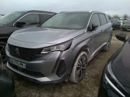 PEUGEOT 5008 GT 1.2 HYBRID 136 CV E-DCS6