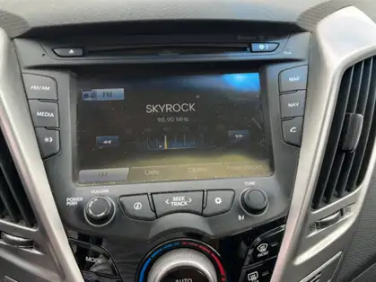HYUNDAI VELOSTER 1.6 GDI 140 Pack Inventive
