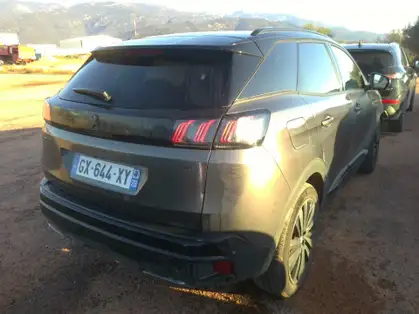 PEUGEOT 3008 GT HYBRID 136 CV E-DCS6