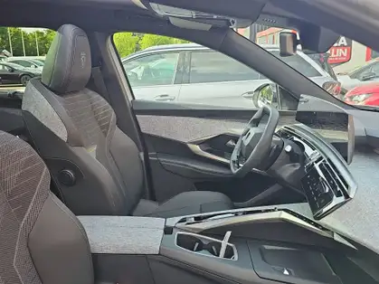 PEUGEOT 5008 GT Hybrid 145 e-DCS6
